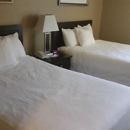 Stonebridge Hotel Fort Mcmurray Chambre photo