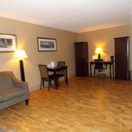 Stonebridge Hotel Fort Mcmurray Chambre photo