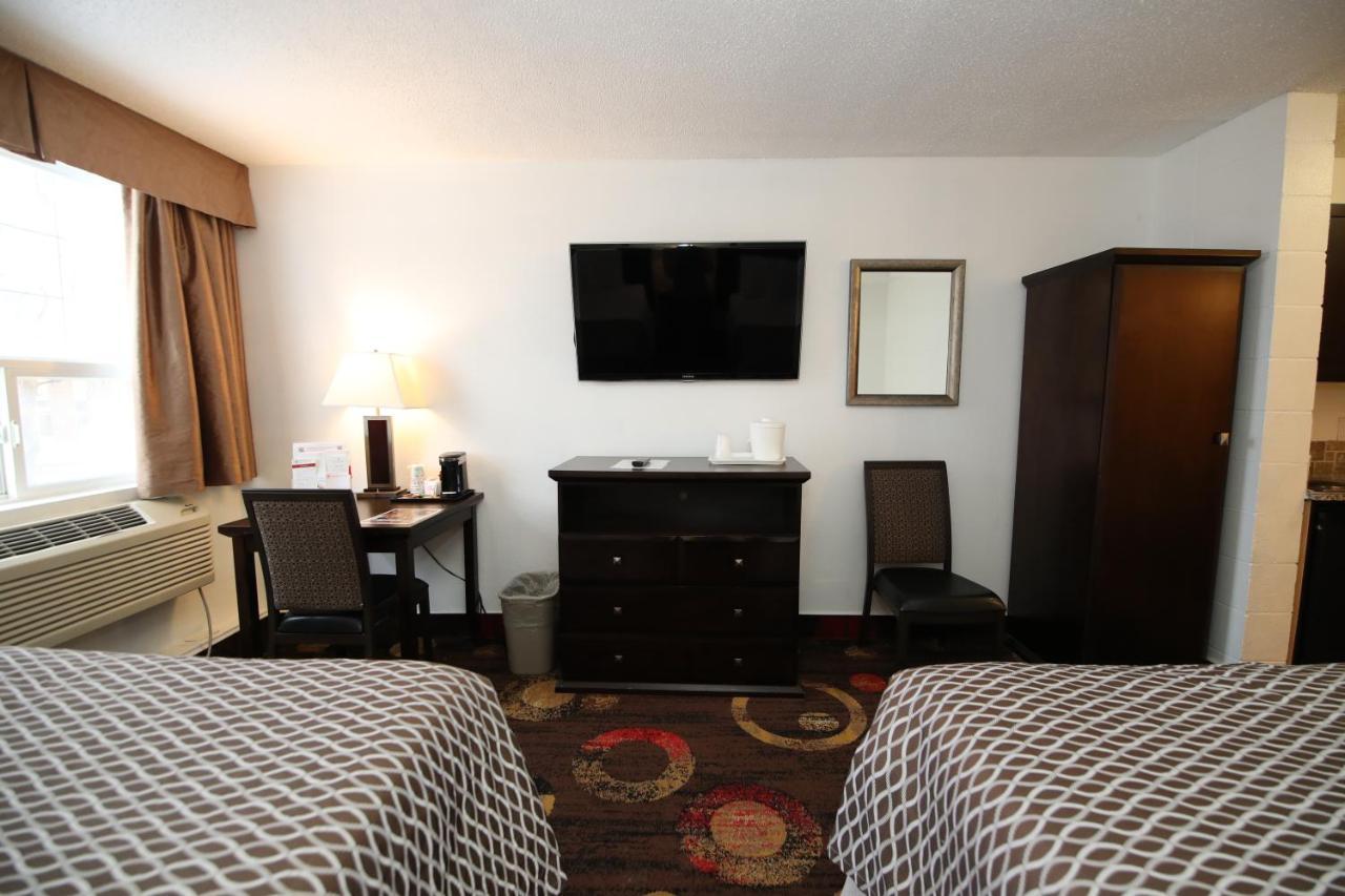 Stonebridge Hotel Fort Mcmurray Extérieur photo