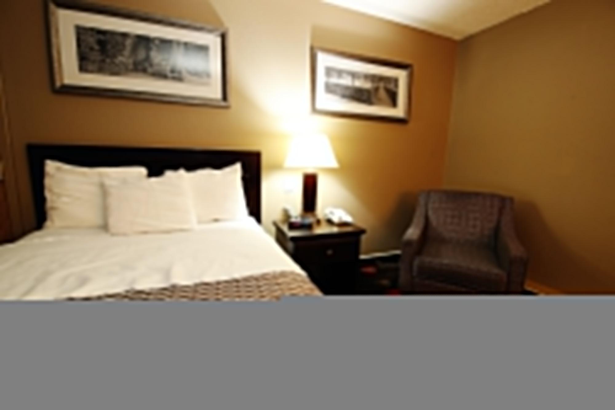 Stonebridge Hotel Fort Mcmurray Extérieur photo