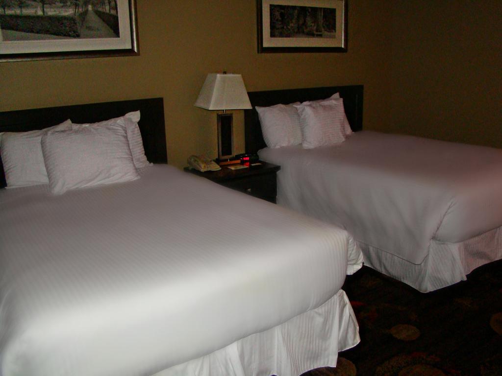 Stonebridge Hotel Fort Mcmurray Extérieur photo