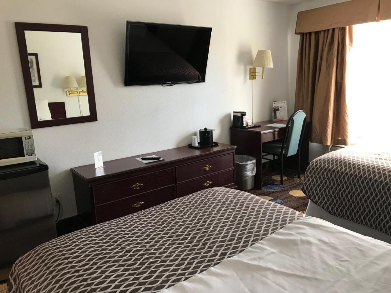 Stonebridge Hotel Fort Mcmurray Extérieur photo